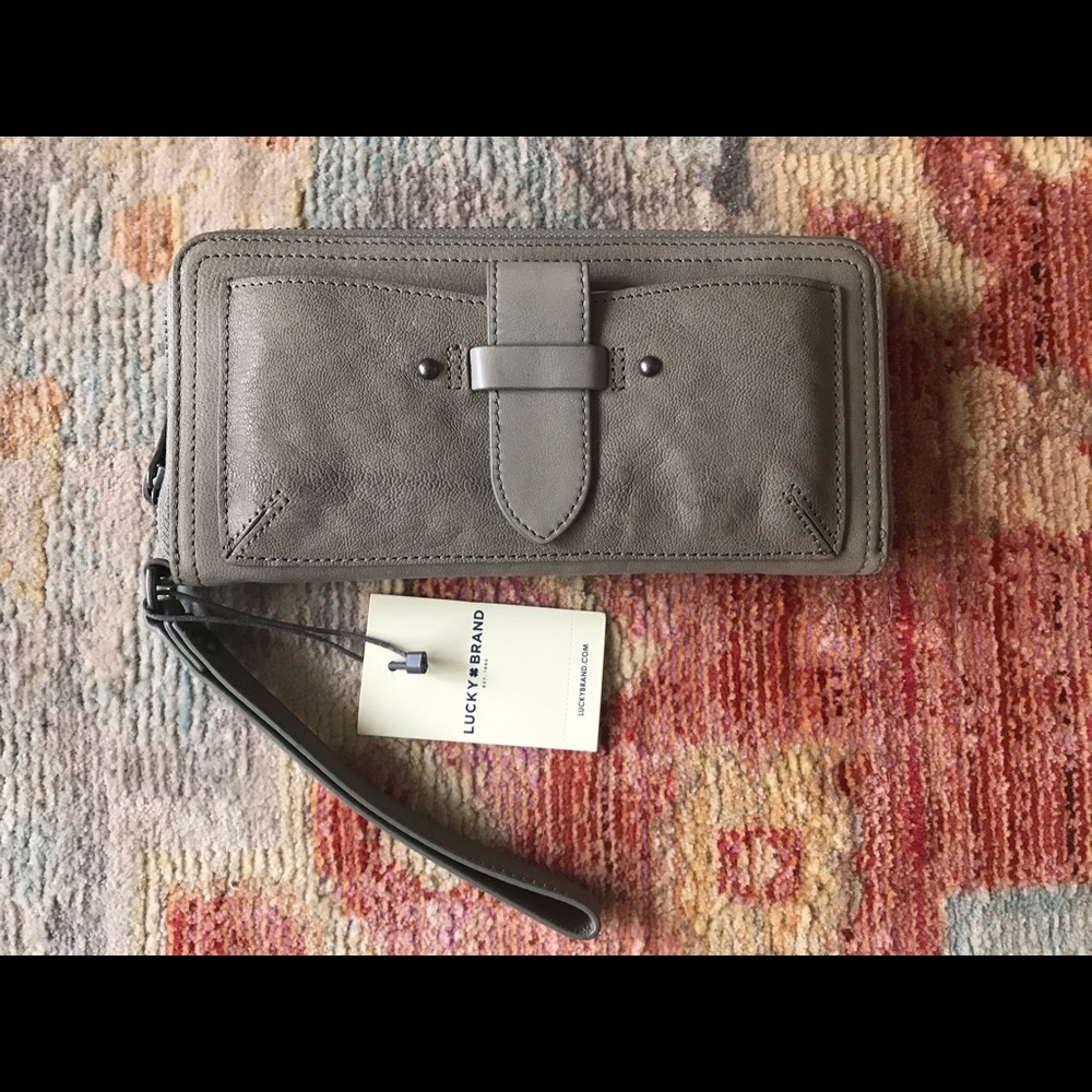 Lucky clutch/wallet